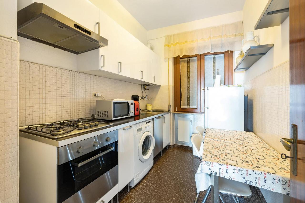 Appartamento Stupenda Vista Mare Bergeggi Exteriör bild